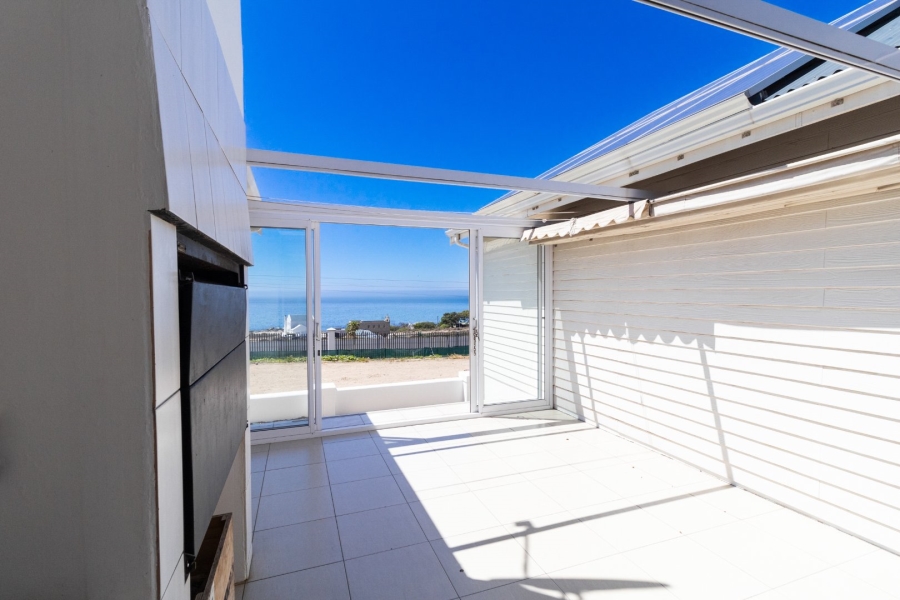 3 Bedroom Property for Sale in St Helena Views Western Cape